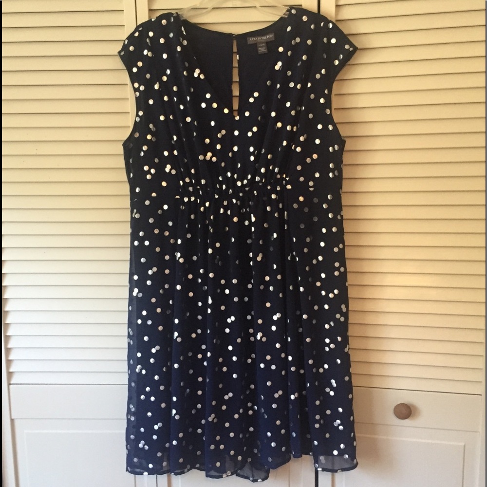 A Pea In The Pod Navy w/ Metallic Gold Dots Dress